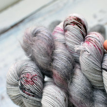 Load image into Gallery viewer, &quot;Mauvellous&quot; - Superwash Merino Singles - Hand Dyed Yarn -  100g ~366m
