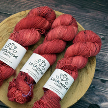 Load image into Gallery viewer, &quot;Ruby&quot; - Merino Singles - 100g ~366m

