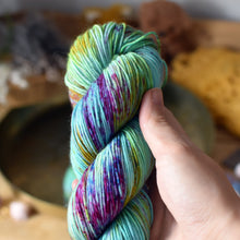 Load image into Gallery viewer, &quot;Sea Horn&quot; ~ Merino Sock ~  100g
